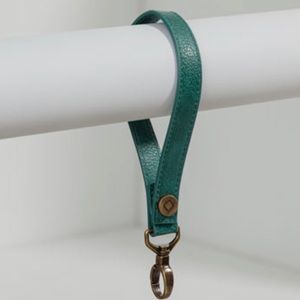 Wristlet Strap - Jade Distressed Pebble